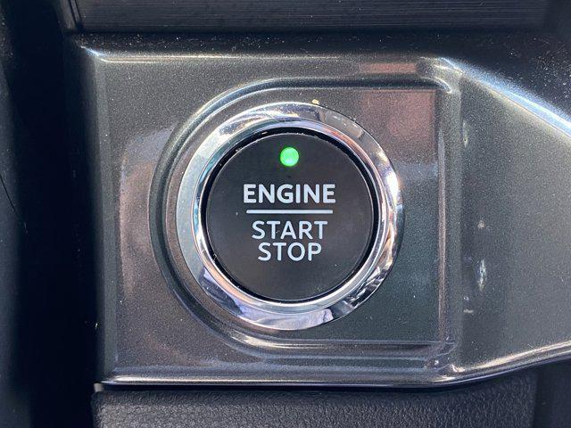 Photo of 2022 Iconic Silver Metallic Ford F-150