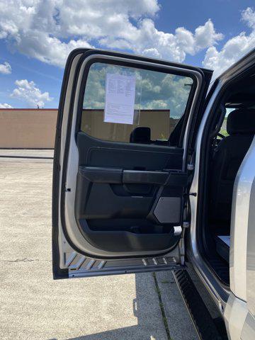 Photo of 2022 Iconic Silver Metallic Ford F-150