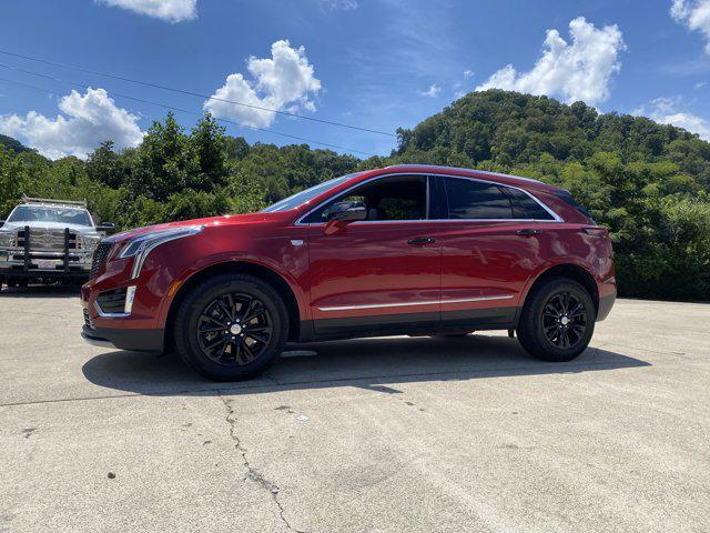 Photo of 2022 Infrared Tintcoat Cadillac XT5
