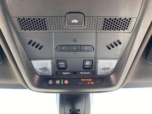 Photo of 2022 Infrared Tintcoat Cadillac XT5