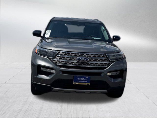 Photo of 2022 Carbonized Gray Metallic Ford Explorer