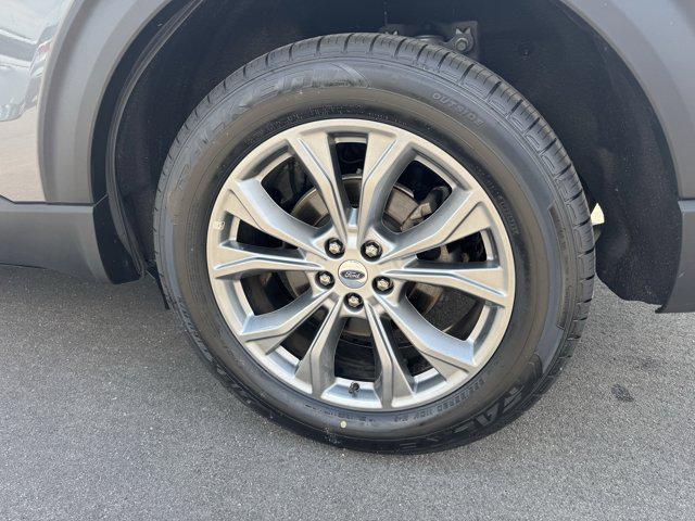 Photo of 2022 Carbonized Gray Metallic Ford Explorer