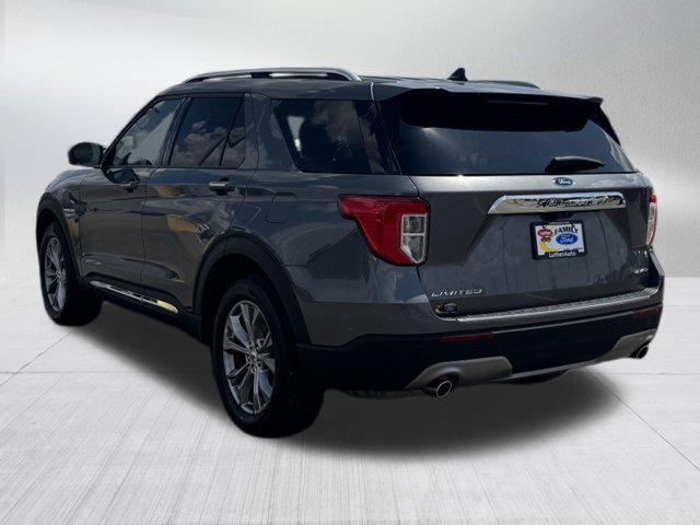 Photo of 2022 Carbonized Gray Metallic Ford Explorer