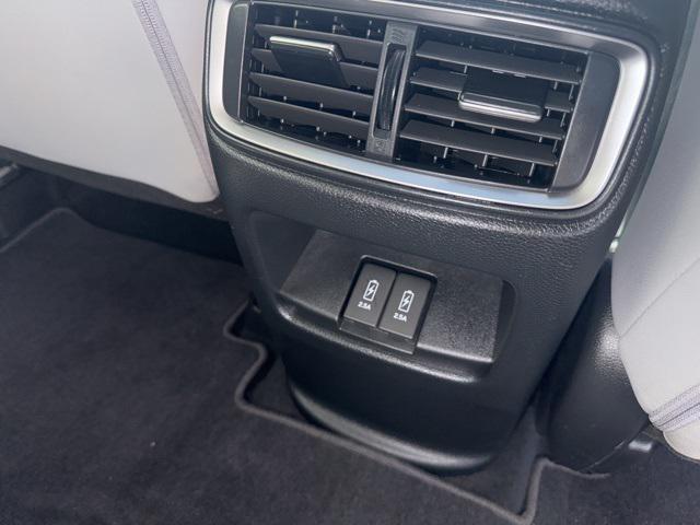 Photo of 2022 Radiant Red Metallic Honda CR-V