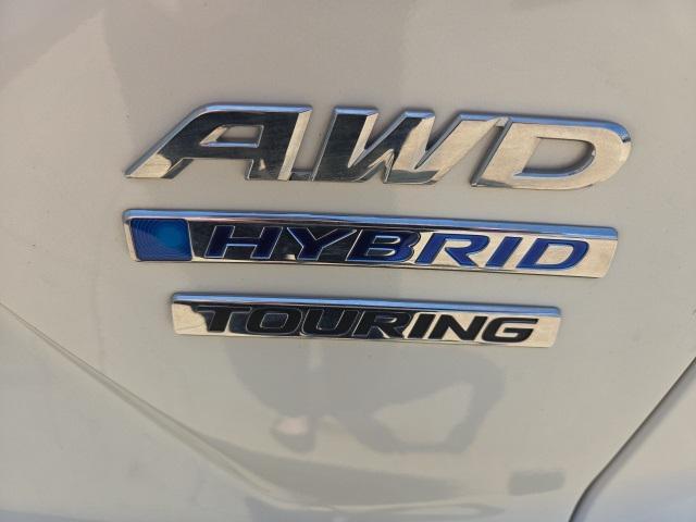Photo of 2020 Platinum White Pearl Honda CR-V Hybrid