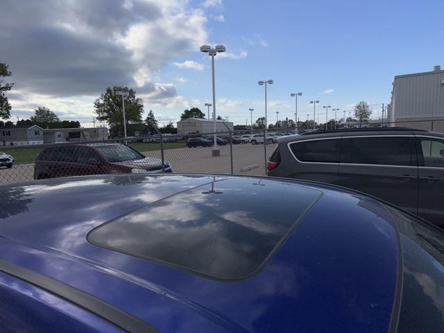 Photo of 2023 Still Night Pearl Honda CR-V