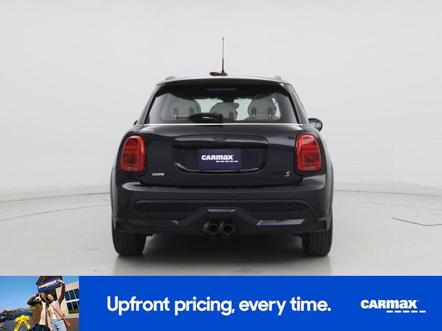 Photo of 2023 Blue MINI Hardtop