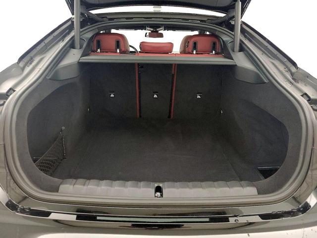 Photo of 2024 Black BMW 430