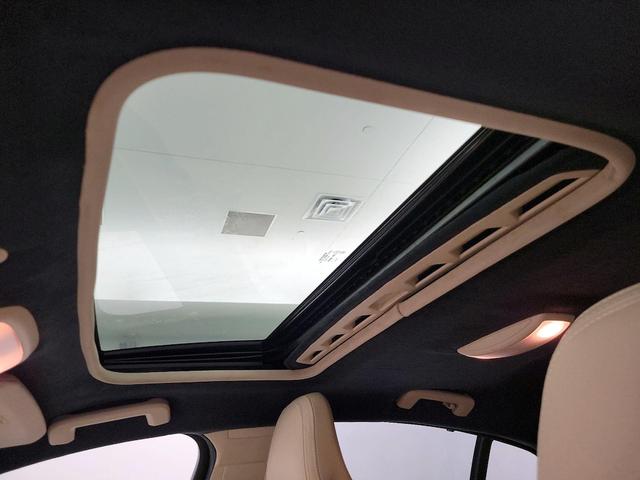 Photo of 2016 White Volvo S60