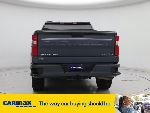 Photo of 2021 Blue Chevrolet Silverado 1500