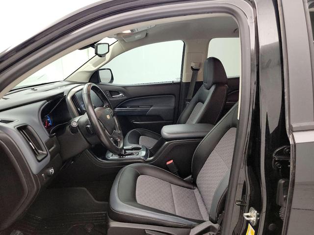 Photo of 2017 Black Chevrolet Colorado