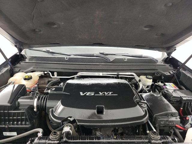 Photo of 2017 Black Chevrolet Colorado