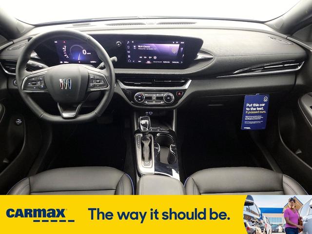 Photo of 2024 Black Buick Envista