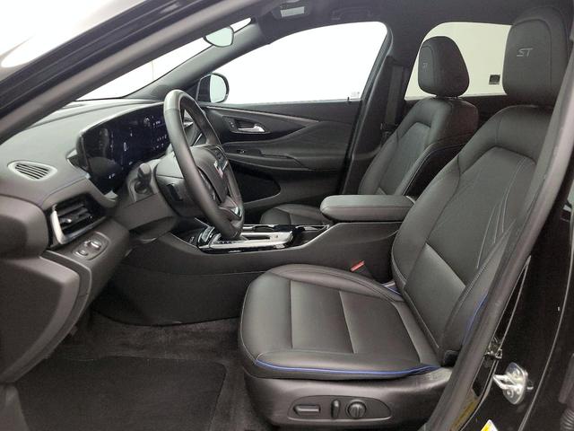 Photo of 2024 Black Buick Envista