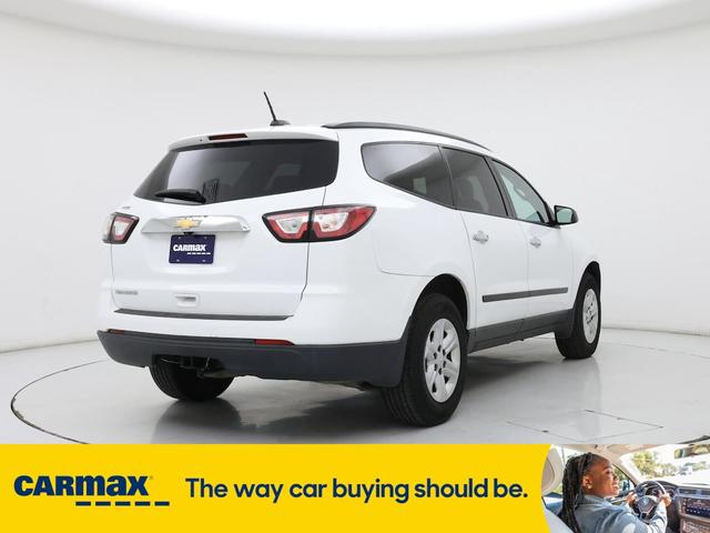 Photo of 2017 White Chevrolet Traverse