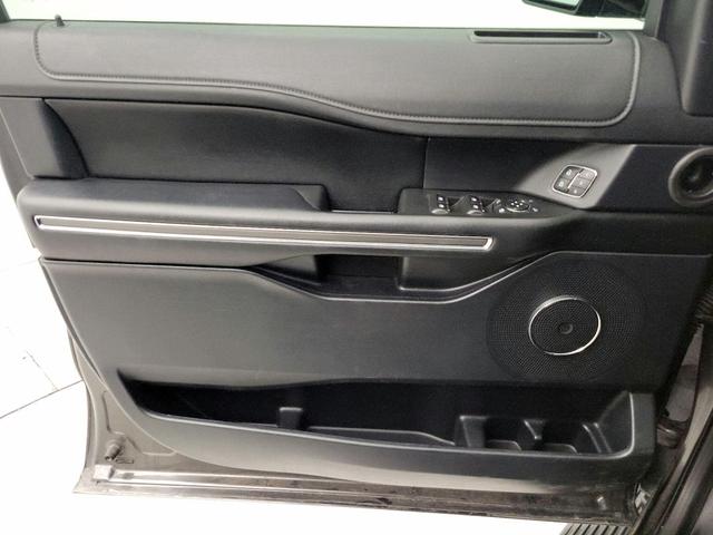 Photo of 2019 Gray Ford Expedition