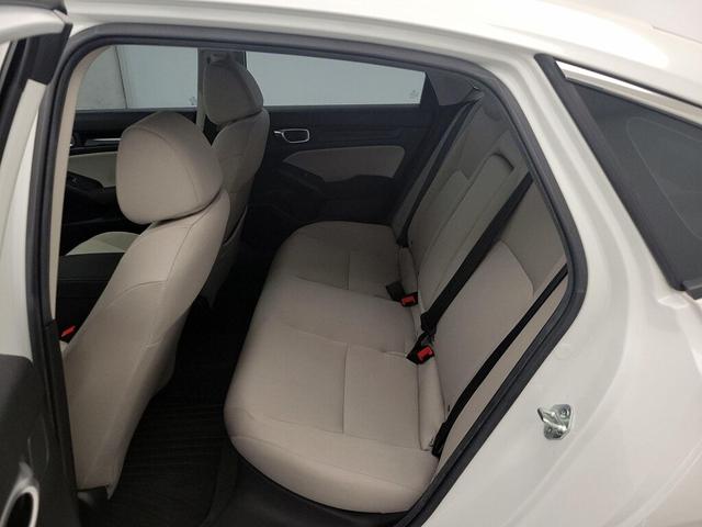 Photo of 2024 White Honda Civic