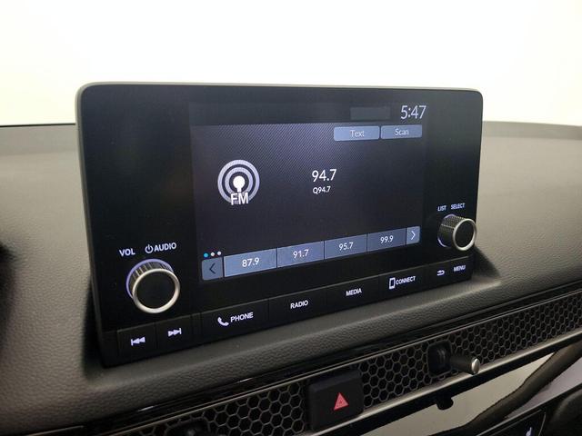 Photo of 2024 White Honda Civic