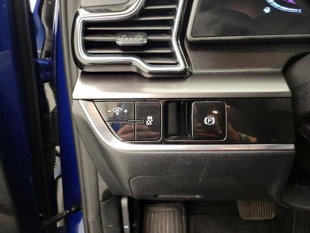 Photo of 2025 Blue Kia Sportage