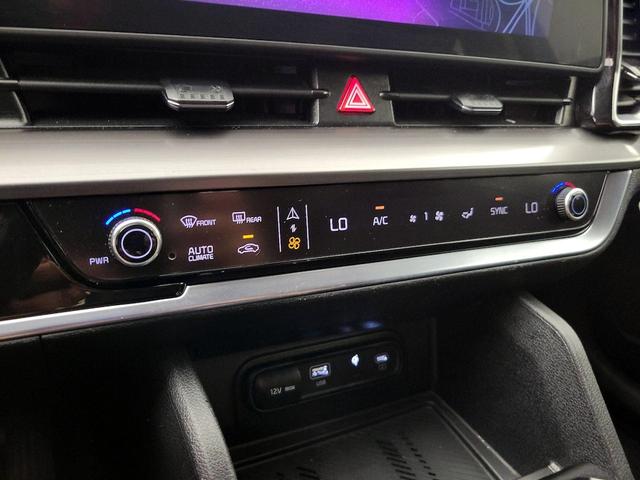 Photo of 2025 Blue Kia Sportage