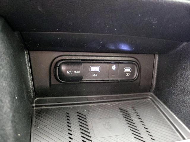 Photo of 2025 Blue Kia Sportage