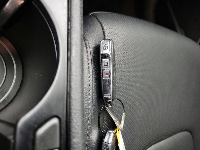 Photo of 2025 Blue Kia Sportage