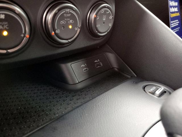 Photo of 2024 Gray Nissan Z