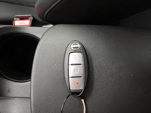 Photo of 2024 Gray Nissan Z