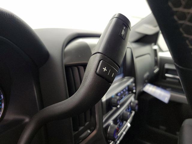 Photo of 2018 Silver Chevrolet Silverado 1500