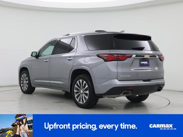 Photo of 2023 Gray Chevrolet Traverse