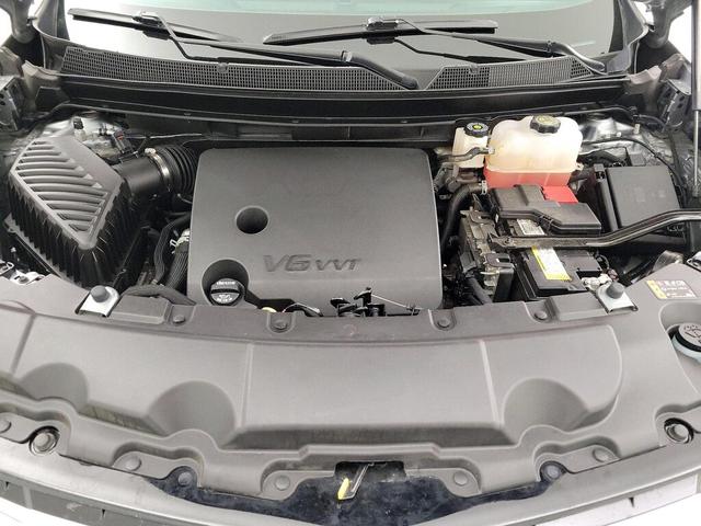 Photo of 2023 Gray Chevrolet Traverse