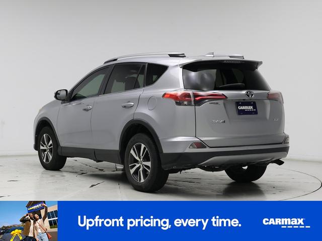 Photo of 2017 Silver Toyota RAV4