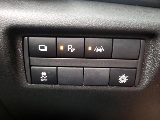 Photo of 2022 Gray Nissan Versa