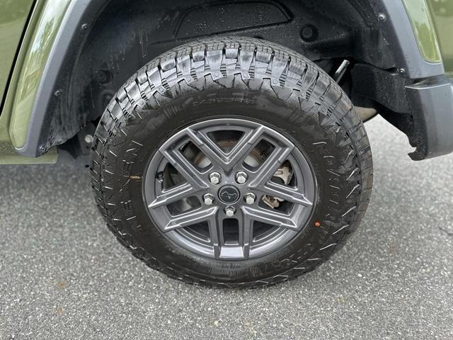 Photo of 2021 Sarge Green Clearcoat Jeep Wrangler Unlimited