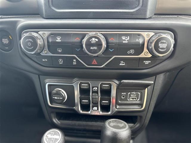 Photo of 2021 Bright White Clearcoat Jeep Wrangler Unlimited