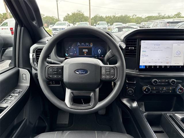 Photo of 2025 Oxford White Ford F-150