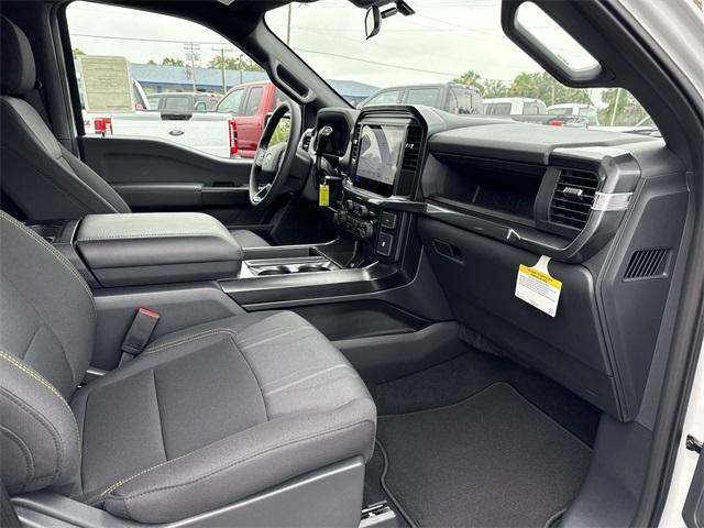 Photo of 2025 Oxford White Ford F-150