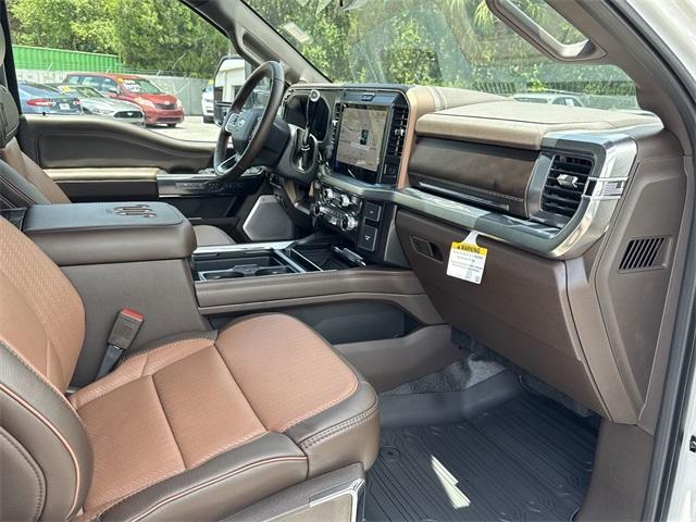 Photo of 2025 Star White Ford F-250