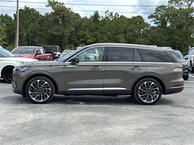 Photo of 2025 Harbor Gray Lincoln Aviator