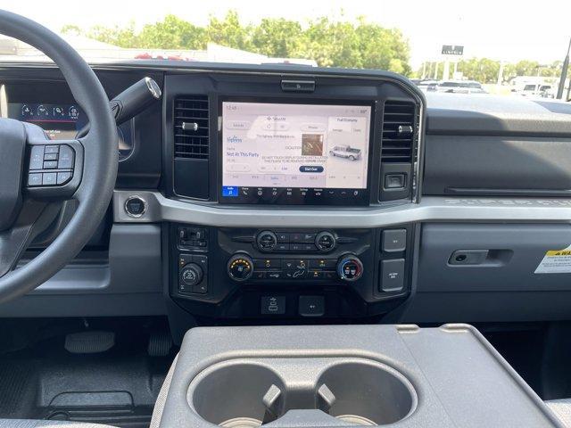 Photo of 2025 Agate Black Metallic Ford F-250