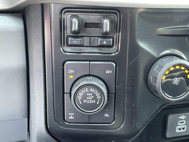 Photo of 2025 Agate Black Metallic Ford F-250