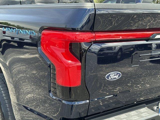 Photo of 2025 Antimatter Blue Metallic Ford F-150 Lightning
