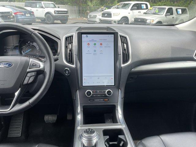Photo of 2022 Carbonized Gray Metallic Ford Edge
