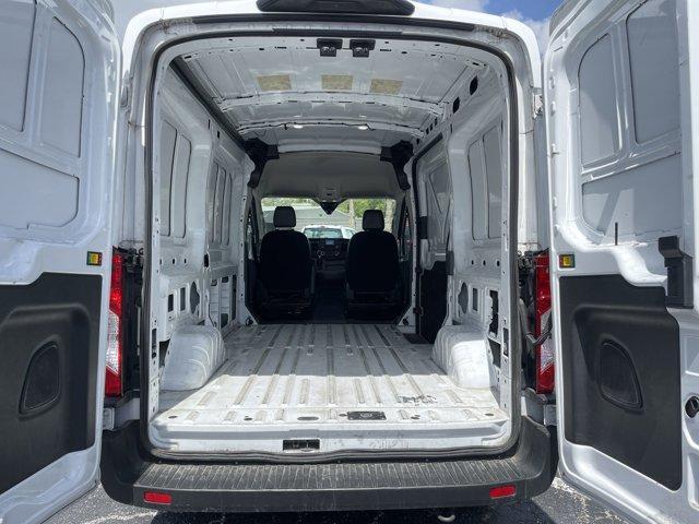Photo of 2023 Oxford White Ford Transit-250