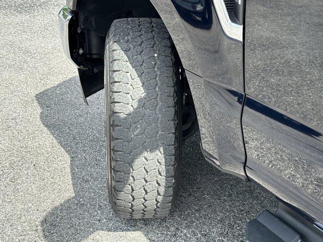 Photo of 2022 Antimatter Blue Metallic Ford F-250