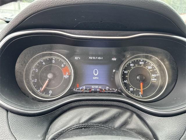 Photo of 2020 Diamond Black Jeep Cherokee