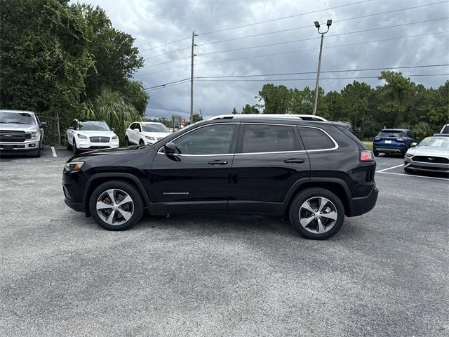 Photo of 2020 Diamond Black Jeep Cherokee