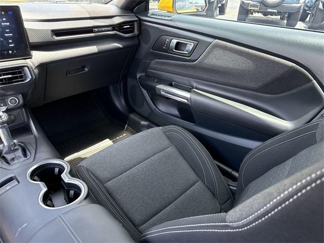 Photo of 2024 Yellow Ford Mustang