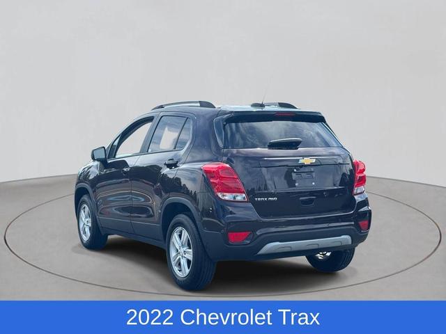 Photo of 2022 Black Cherry Metallic Chevrolet Trax