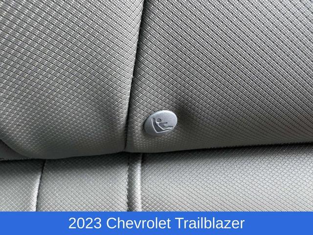 Photo of 2023 Summit White Chevrolet Trailblazer